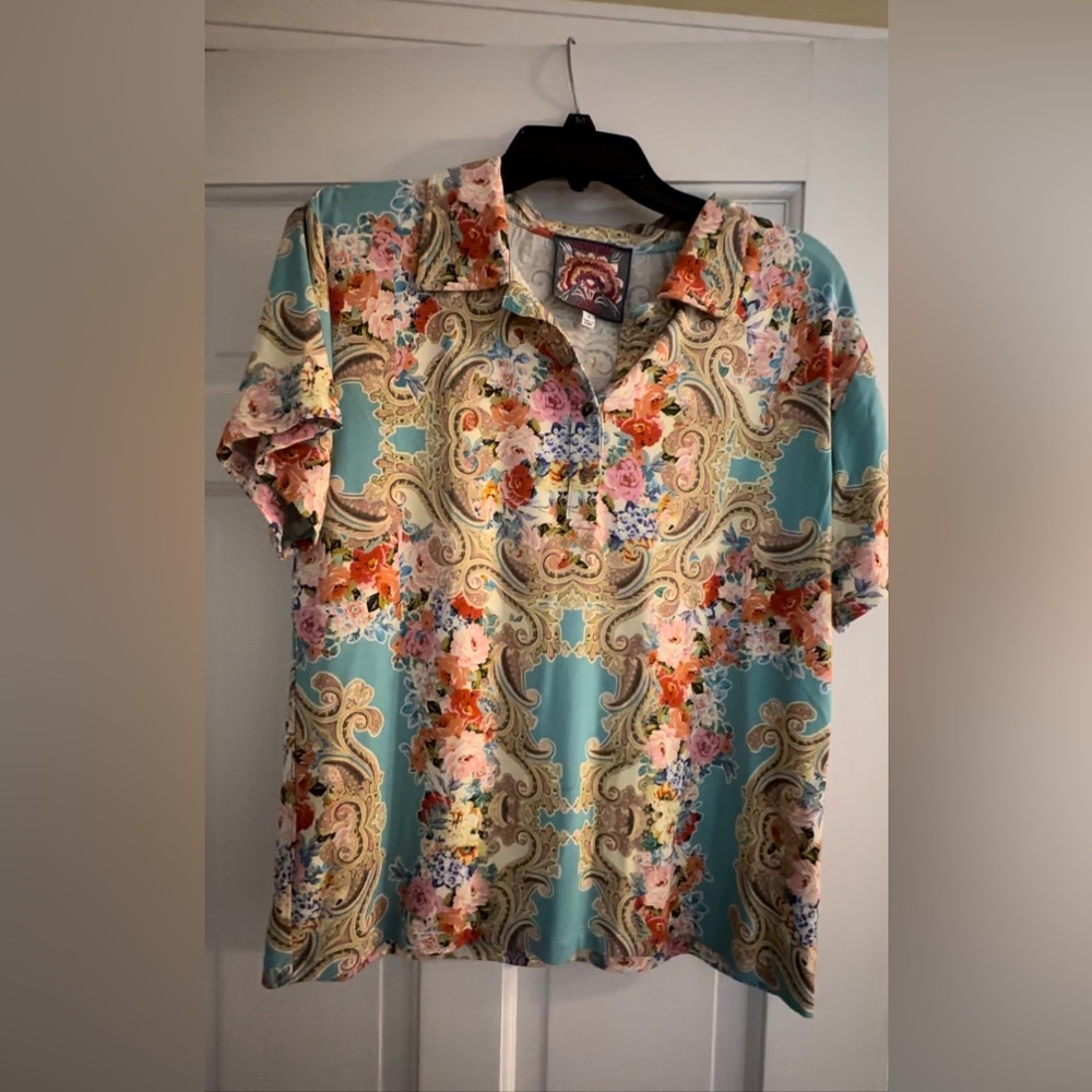Johnny Was Size S Polo top Excellent condition